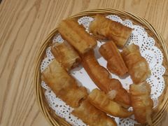 -弄堂咪道-饭香·面香·馄饨香(汇锦广场店)