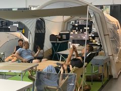 -迪卡侬(苗岭路店)