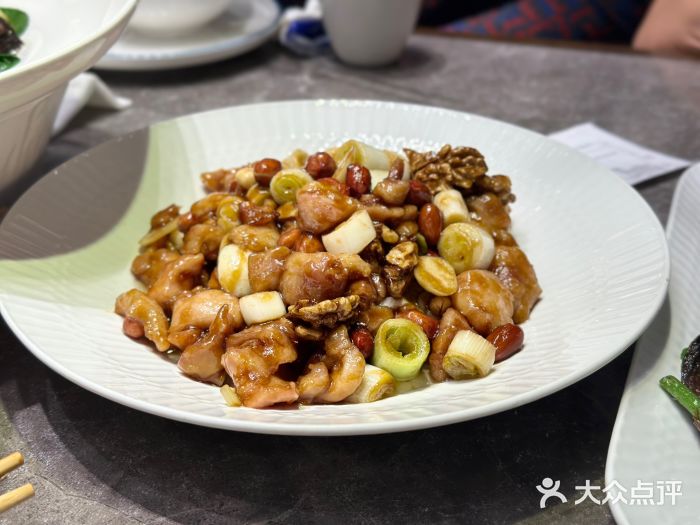 闫府私房菜·百年鲁菜(恒隆店)图片