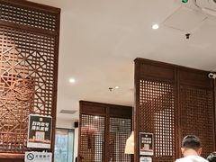 -泉畔人家·老济南经典鲁菜(大明湖店)