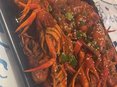 -松哥油焖大虾.小龙虾.黑鸭煲(海岸城店)