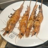 有生肉，有水果，有饮料，分别分区