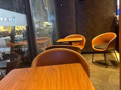 -瑞幸咖啡(皇岗村广场中庭店)