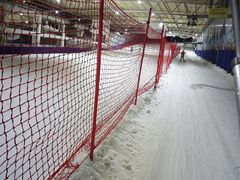 -乔波室内滑雪场