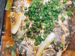 -夯鱼烤鱼·尔滨地标美食(国展店)