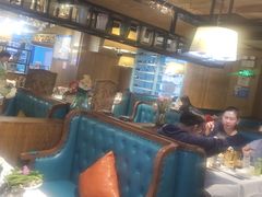 -领鲜活海鲜榴莲自助火锅(东门店)