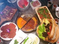 -热火朝天鲜切牛肉火锅(南强街巷店)