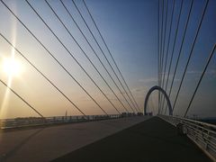 -南京眼步行桥