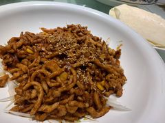 京酱肉丝-老家水饺濮阳菜(巴黎街店)