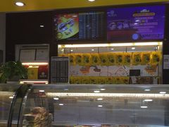 -周黑鸭(北京南站七店)