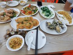 -红月湾海鲜饭店•沙滩海景(双月湾店)