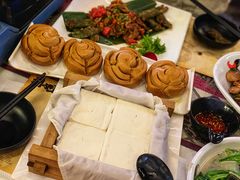 原浆石磨豆腐-刘姐啤酒鱼民族演艺餐厅(西街总店)