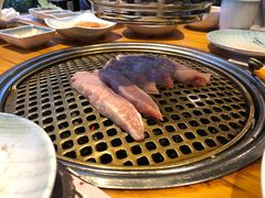 -唯成•韩国炭火烤肉 유성고기