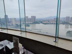 -荣誉国际酒店-云顶旋转餐厅