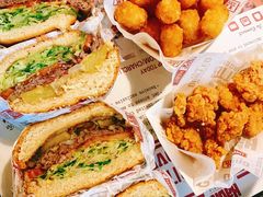 -The Habit Burger Grill 哈比特汉堡(复兴soho店)