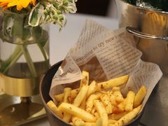 -华凌牛庄西餐厅(乌鲁木齐华凌美爵大饭店)