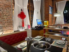 -廖掌柜·重庆鲜货火锅(上海首店)