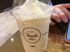 -VENCHI 闻绮(北京国贸商城店)
