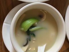 -渝半城经典川粤菜(重庆天地店)