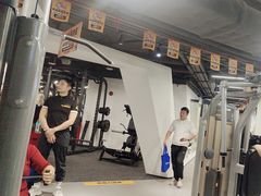 -超鹿运动(达信大厦店)