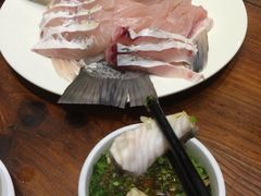 -正能量脆肉鲩火锅