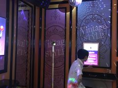 -欢乐迪KTV(南坪上海城店)