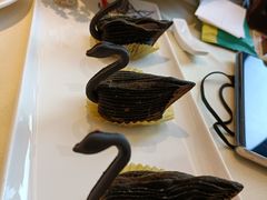 黑天鹅榴莲酥-湛江花园酒店·桃园馆