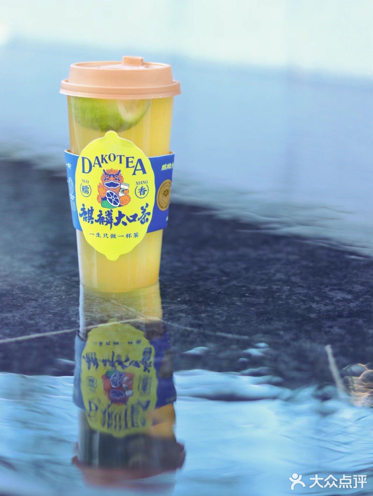 在昆明！它为什么老在排队！