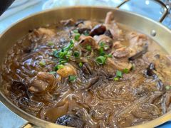 小鸡炖蘑菇-苏师傅菜馆(上沙店)