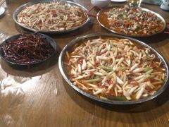 -邱金小炒·30 年盐帮江湖菜(自贡店)