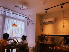 -懒鱼时光馆(沙坪坝店)