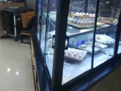 面包甜点陈列柜-韩盛·盛江山自助料理(沈辽路万达店)