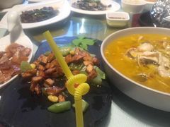 -湖庭壹品鸭王·传统北京烤鸭·别墅私房菜·庭院宵夜(江宁店)