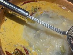 -洱火云南酸菜牛肉火锅(石景山当代商城店)