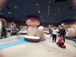 -奈尔宝家庭中心·亲子餐厅(北京东坝万达店)