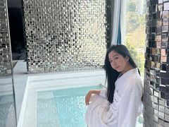 -Yolo私汤温泉设计师酒店(重庆南滨路店)
