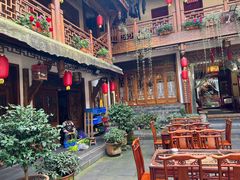 -华冠悠岚·庭院餐厅(青城后山店)