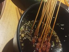 -虾弄弄海派小龙虾·牛羊蝎子火锅