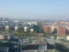 -上海浦东绿地铂骊酒店