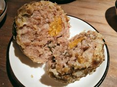 咸蛋黄狮子头-十面春风·江南面馆(崇宁路店)