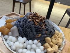 -中航城君尚购物中心