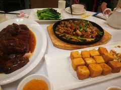 -朱仔记食府(江南大道店)