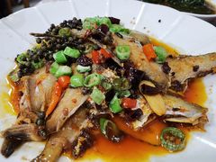 -洪霞餐馆
