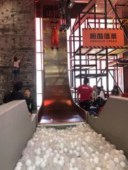 -嗨翻Hi-Fun竞技主题乐园·蹦床团建生日聚会(五棵松华熙店)