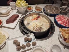 -三人行骨头王火锅(长寿店)