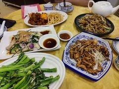 -粤·向群饭店(泮塘路店)