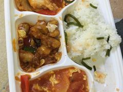 -711便利店(第二儿童医院店)