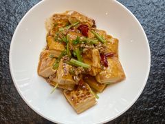 -鱼鲜饭香·招牌汽锅剁椒鱼头王