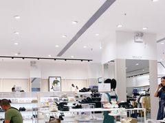 -hotwind热风(中贸广场店)