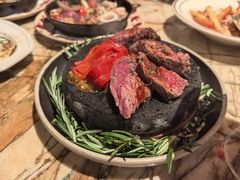 -BROWNSTONE布朗石西班牙餐厅(富城店)